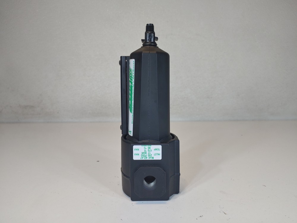 Speedaire 4ZL47 Compressed Air Filter, 3/8" NPT