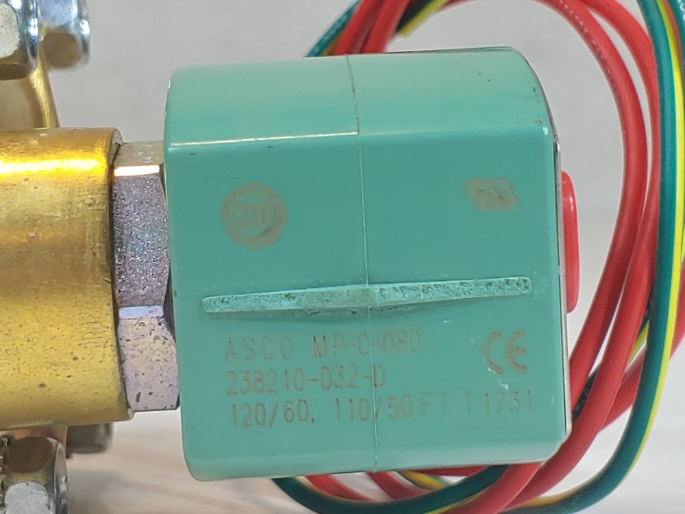 Asco Red-Hat 2-Way, 2-Position 3/4" NPT Solenoid Valve, Cat No. 8210G003