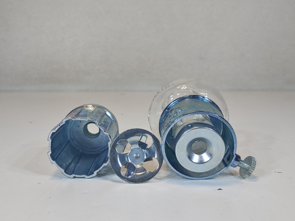 Trico 30003  Constant Level Oiler 4 Oz 1/4" NPT