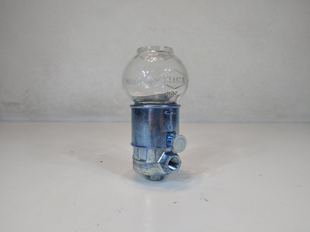 Trico 30003  Constant Level Oiler 4 Oz 1/4" NPT