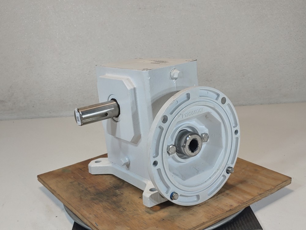 Grove Ironman Gear Reducer GRG-WUMQ-821-50-L-56 Ratio 50:1