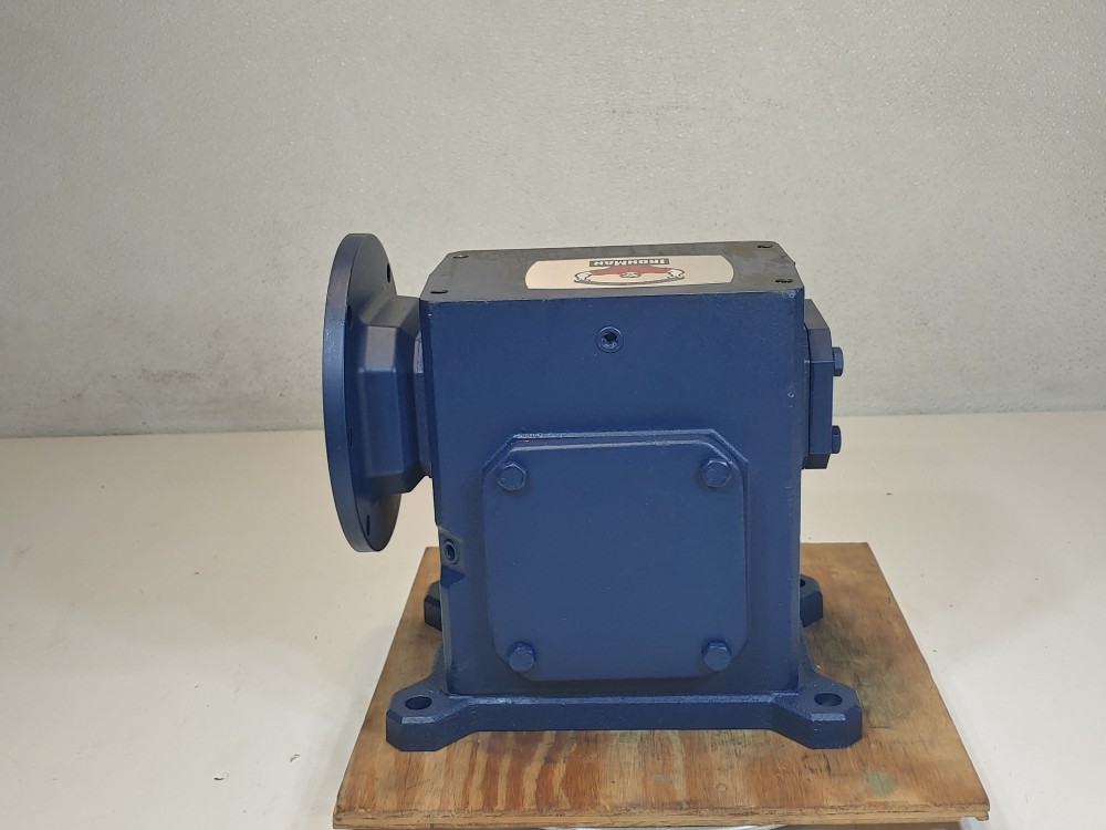 Grove Ironman Worm Reducing Gearbox GRG-TMQ-826-60-L-56 Ratio: 60:1