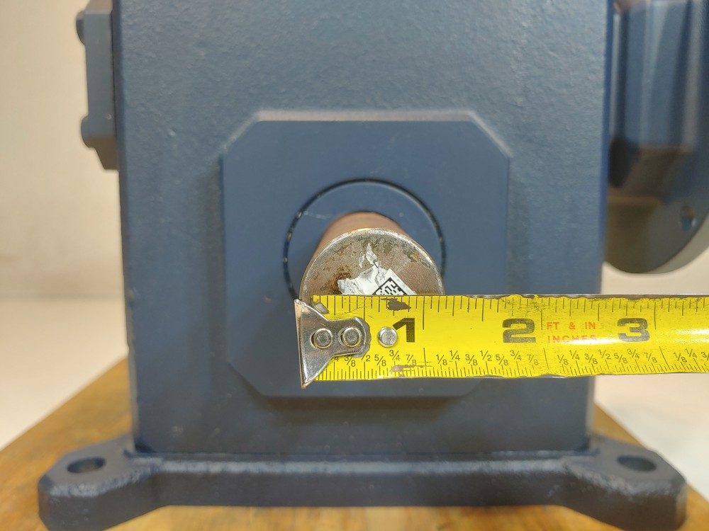 Grove Ironman Worm Reducing Gearbox GRG-TMQ-826-60-L-56 Ratio: 60:1