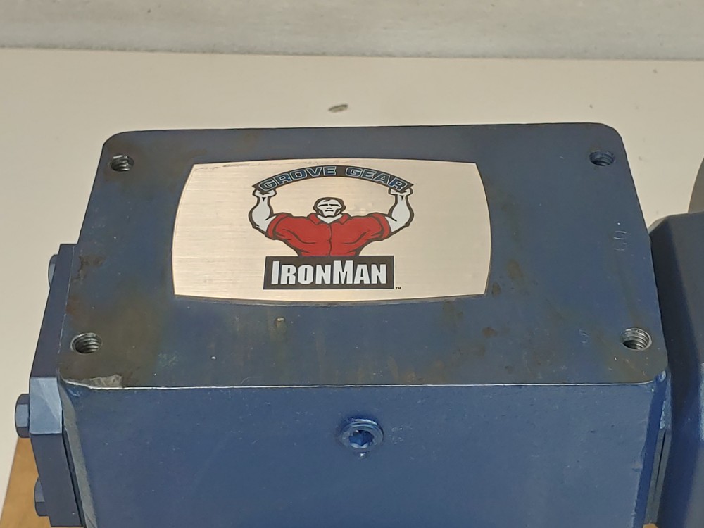 Grove Ironman Worm Reducing Gearbox GRG-TMQ-826-60-L-56 Ratio: 60:1