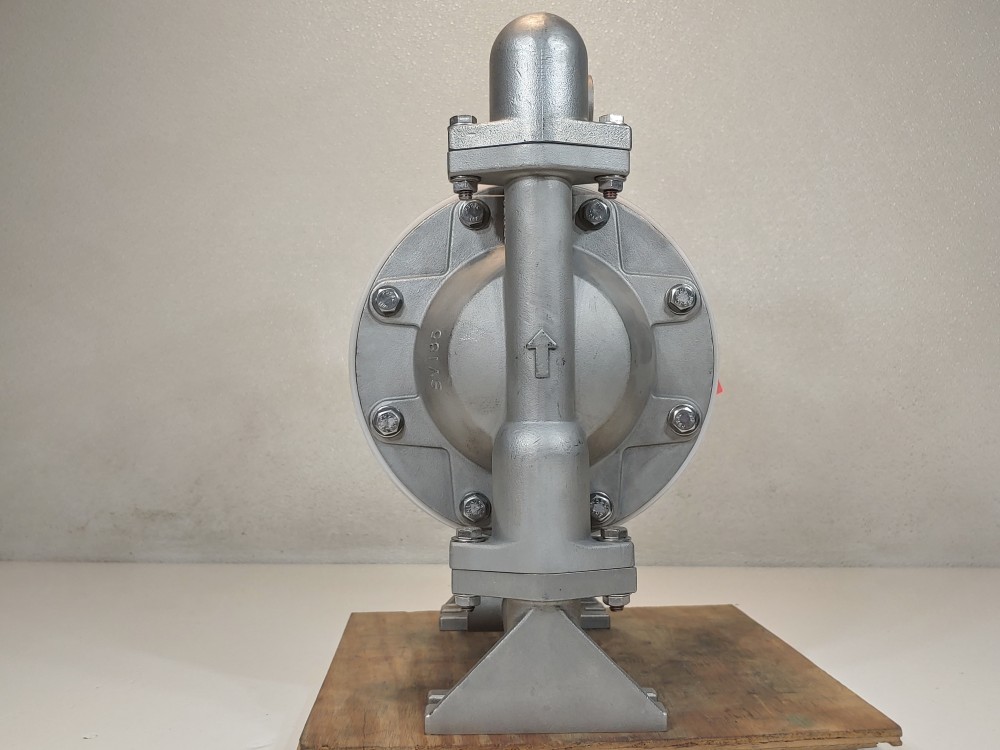 Versamatic E1SA5T559C-ATEX 1" Air 316SS Double Diaphragm Pump 