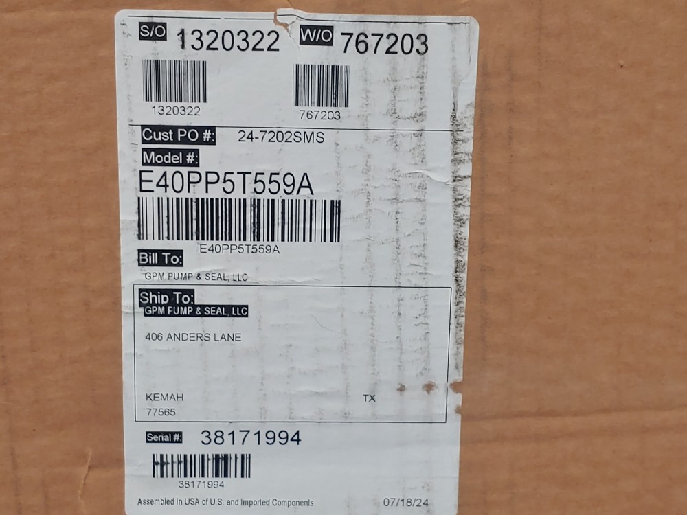 Versamatic 1-1/2" Air-Operated Double Diaphragm Pump E40PP5T559A