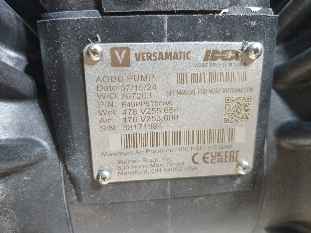 Versamatic 1-1/2" Air-Operated Double Diaphragm Pump E40PP5T559A