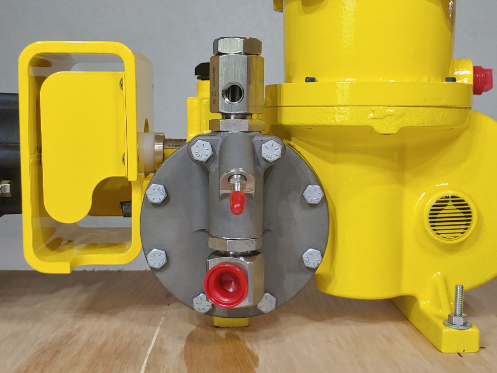 Milton Roy MRA11E155XAPPNENNY Metering Pump w/ Actuator Controller 