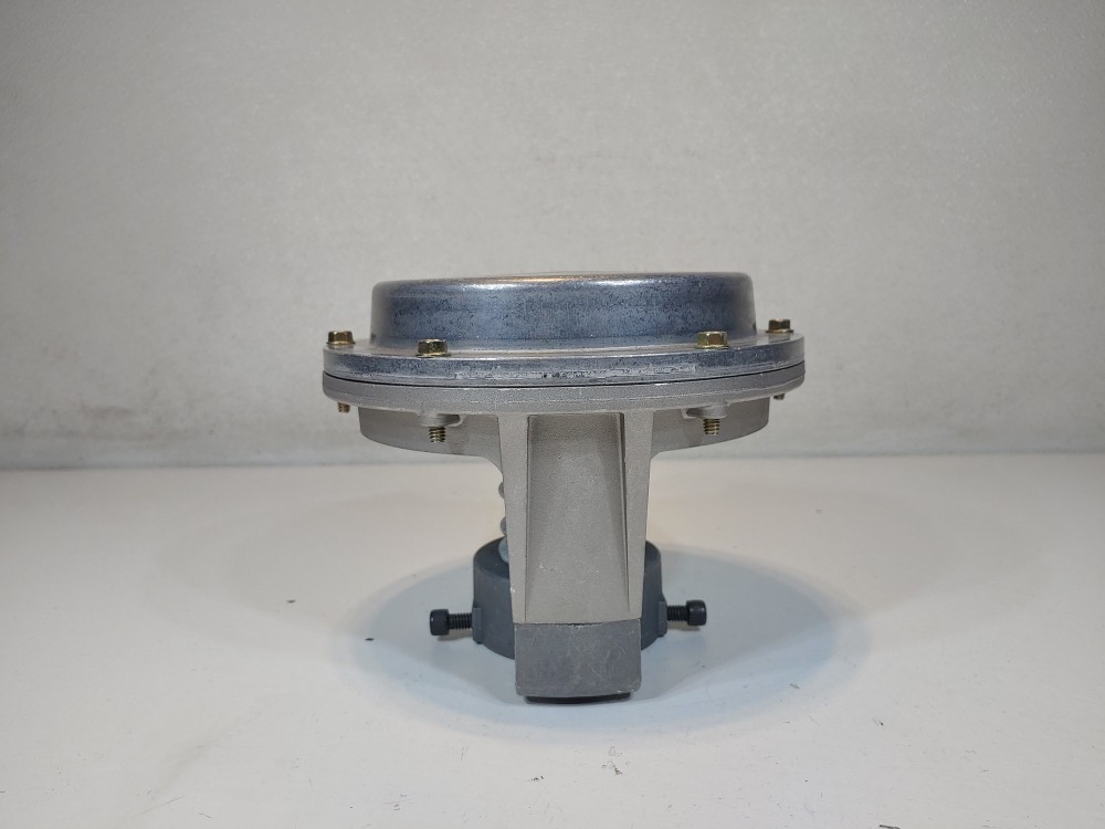 Honeywell 8" Pneumatic Valve Actuator MP953C 1083 2