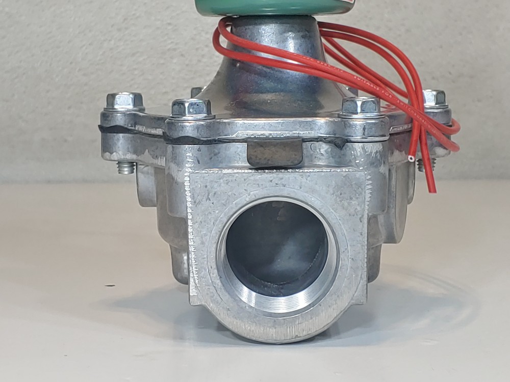 Asco 1-1/4" FNPT 2-Way Solenoid Valve EF8215B060/EF80171