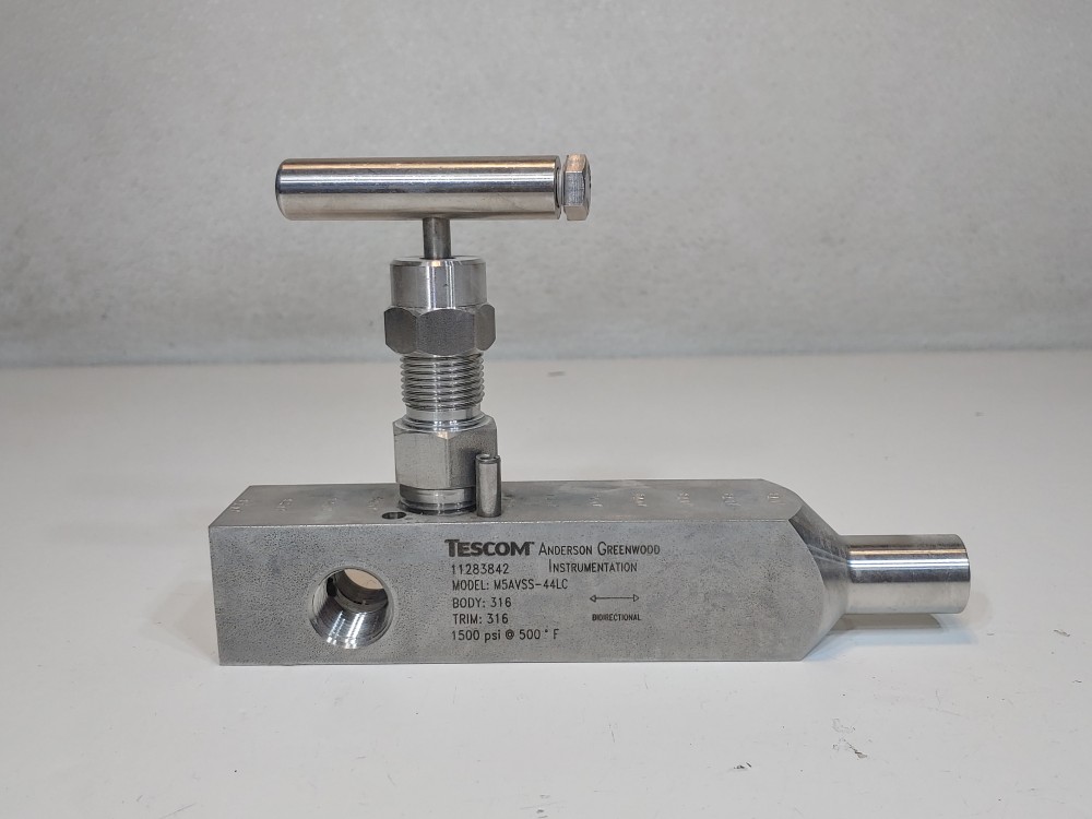 TESCOM M54VSS-44LC Instrumentation Manifold 