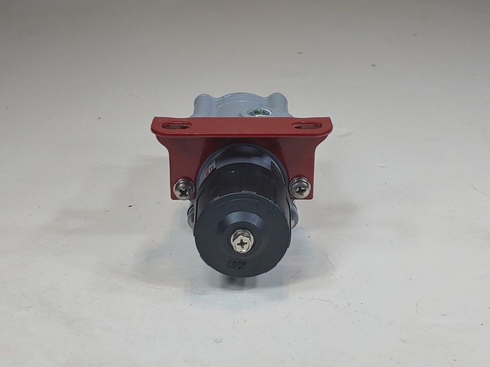 Masoneilan 7840 Pneumatic Air Set Regulator 