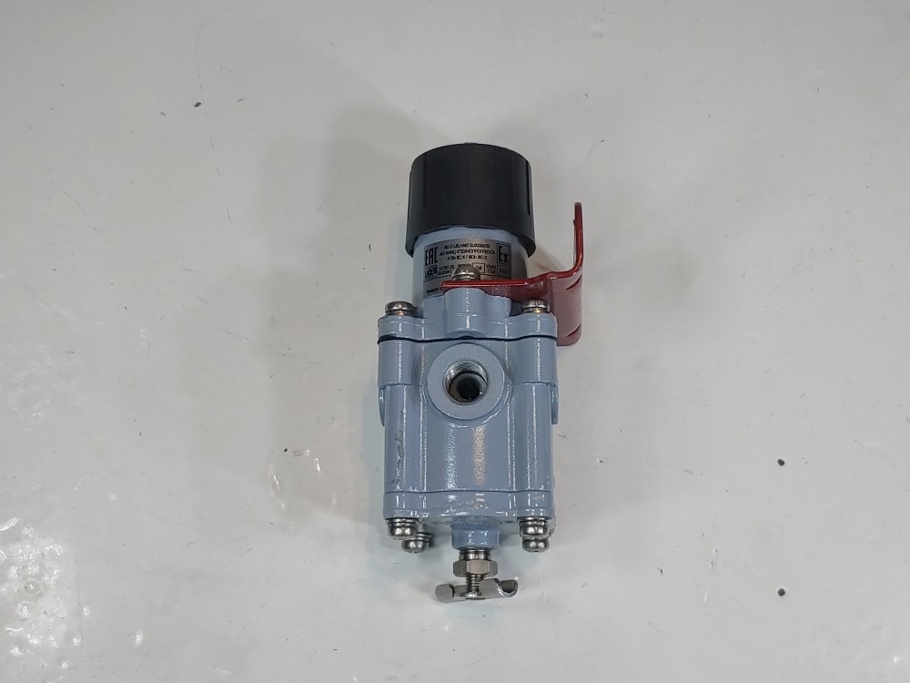 Masoneilan 7840 Pneumatic Air Set Regulator 