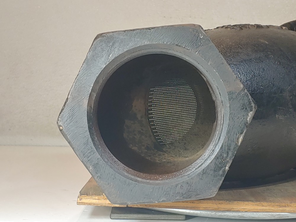 Mueller 4" Steam Specialty WYE Strainer - Class 250 SWP 