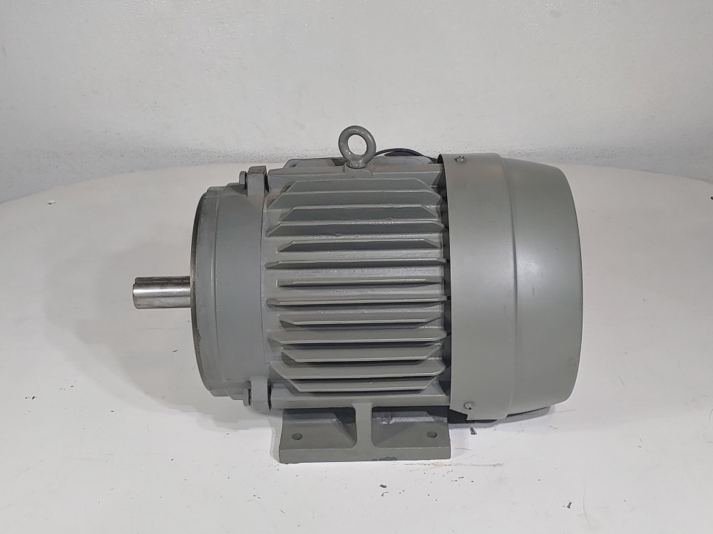 Toshiba 7.5HP High Efficiency Epact-CT 3 Ø  Induction Motor Y754FTSA22A-P