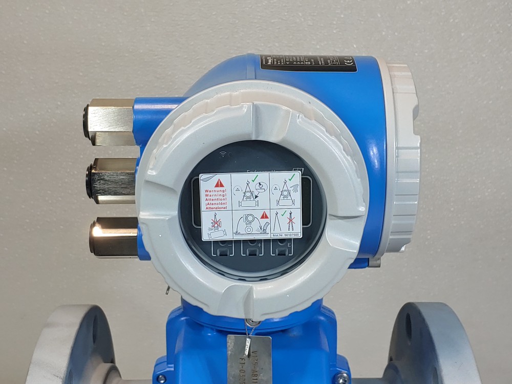 Endress Hauser Promag P 300 Flowmeter 5P3B1F-CSIBADDGADAA1K1AA2+#LA#