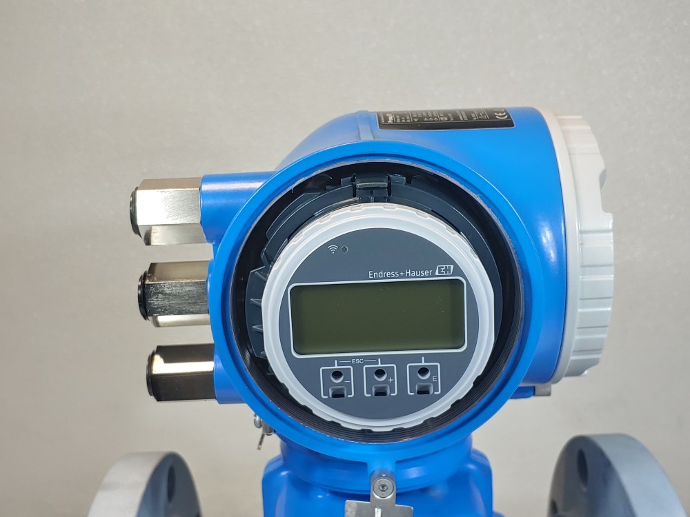 Endress Hauser Promag P 300 Flowmeter 5P3B1F-CSIBADDGADAA1K1AA2+#LA#