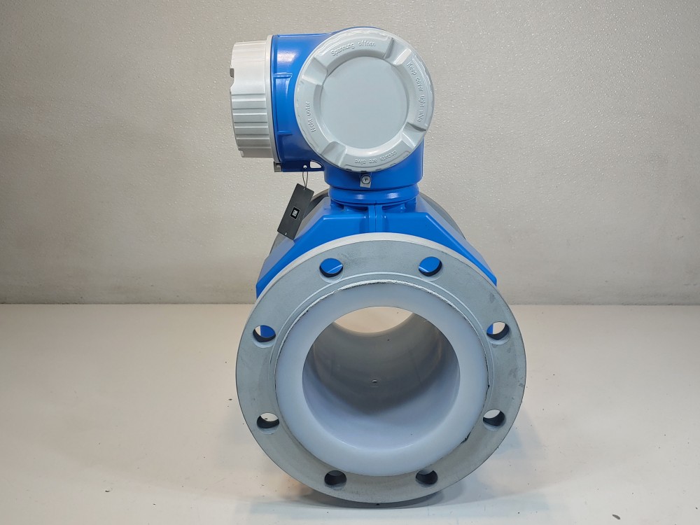 Endress Hauser Promag P 300 Flowmeter 5P3B1F-CSIBADDGADAA1K1AA2+#LA#