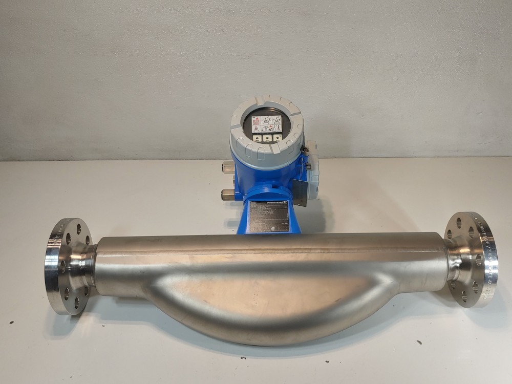 Endress Hauser 2" 300# Alloy C-22 Promass F Coriolis Flowmeter 83F50-1N0H2/115