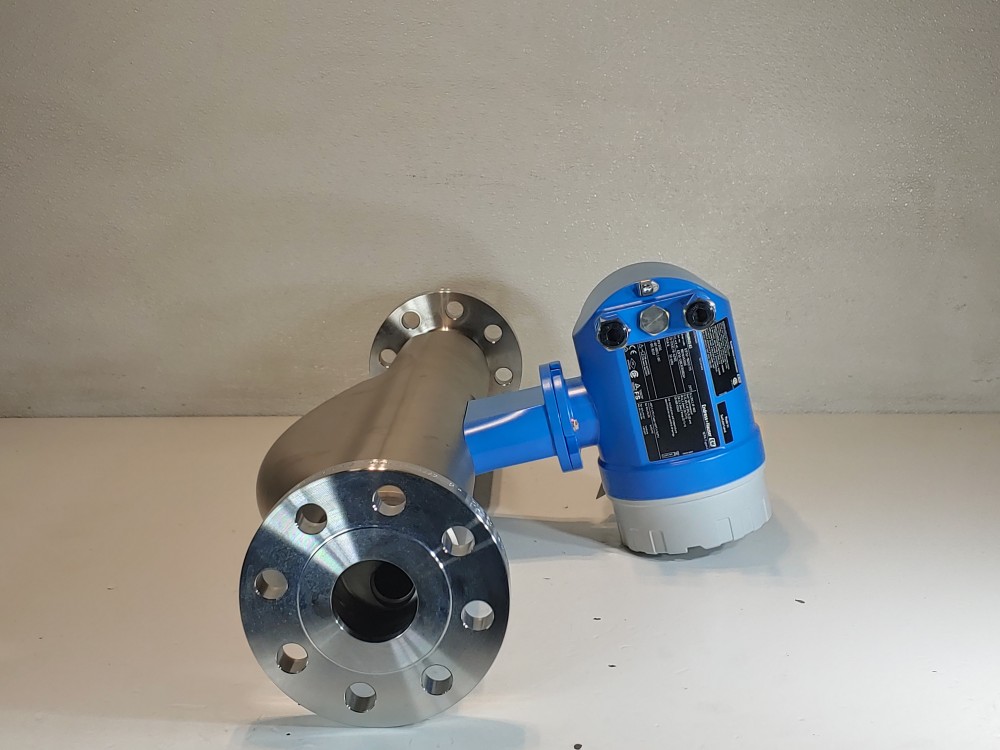 Endress Hauser 2" 300# Alloy C-22 Promass F Coriolis Flowmeter 83F50-1N0H2/115