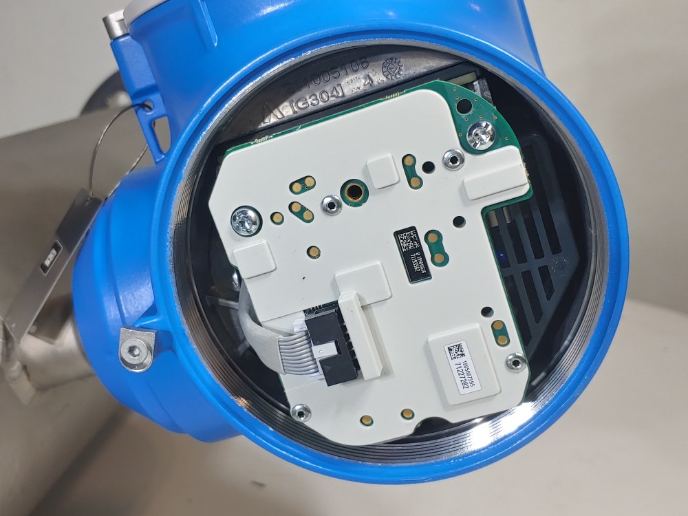 Endress Hauser 4" 300# AlloyC-22 Proline Promass F 300 Flowmeter 8F3B1H-WMC7/101
