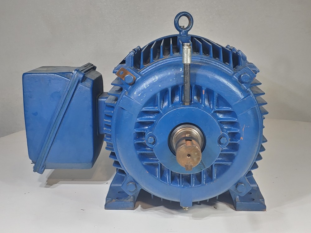 Siemens 30 HP Electric Motor Type: RGZESD RPM 1180 