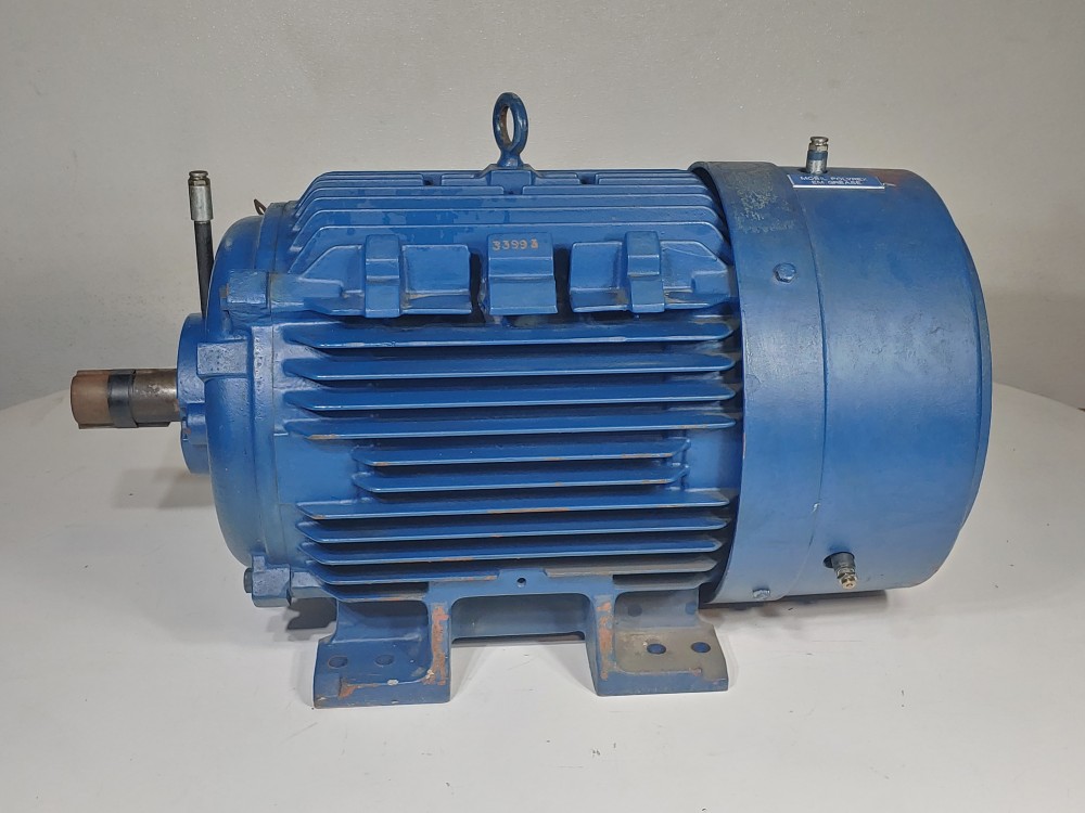 Siemens 30 HP Electric Motor Type: RGZESD RPM 1180 