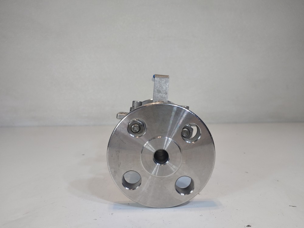 Velan 1/2" 300# CF8m 2-Piece Full Port Ball Valve Figure# 11413-SSEZ