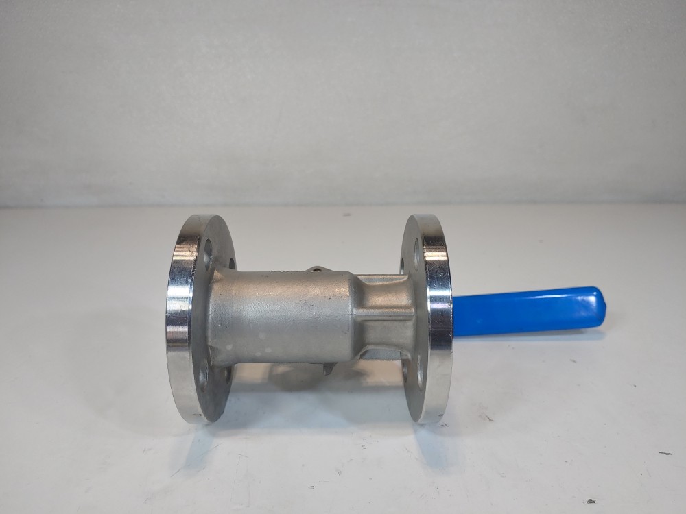 Velan 1/3/4 - 150# Unibody Reduced Port CF8M Ball Valve Figure# 00313-SSEAE