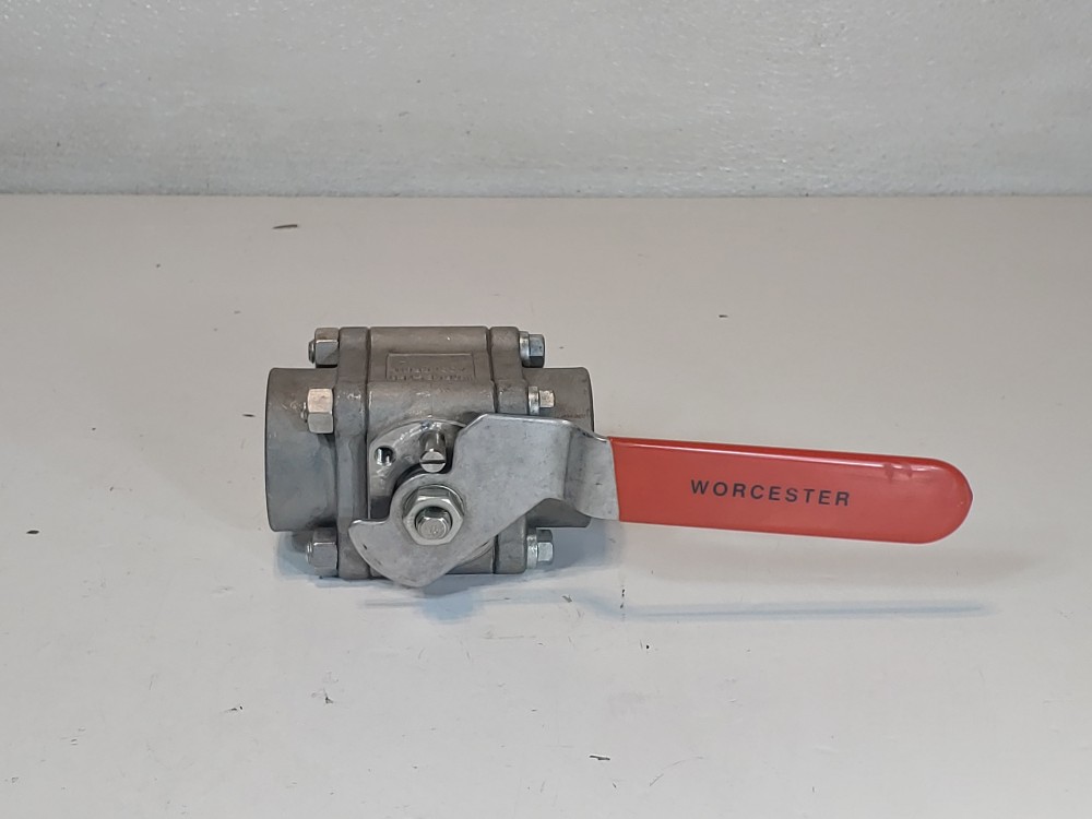 Worcester 1-1/4" Threaded Reduced Port CF8M Ball Valve 4466TSE R2 316 Trim