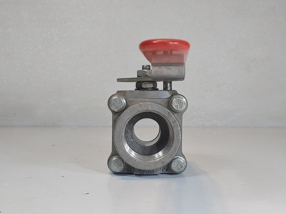 Worcester 1-1/4" Threaded Reduced Port CF8M Ball Valve 4466TSE R2 316 Trim