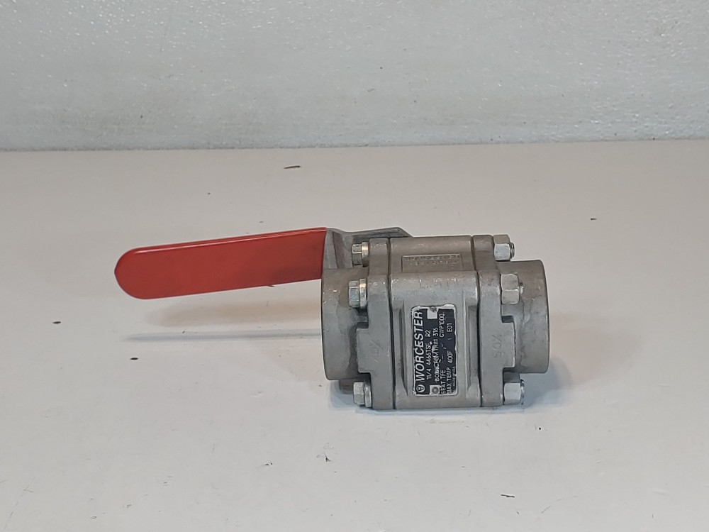 Worcester 1-1/4" Threaded Reduced Port CF8M Ball Valve 4466TSE R2 316 Trim