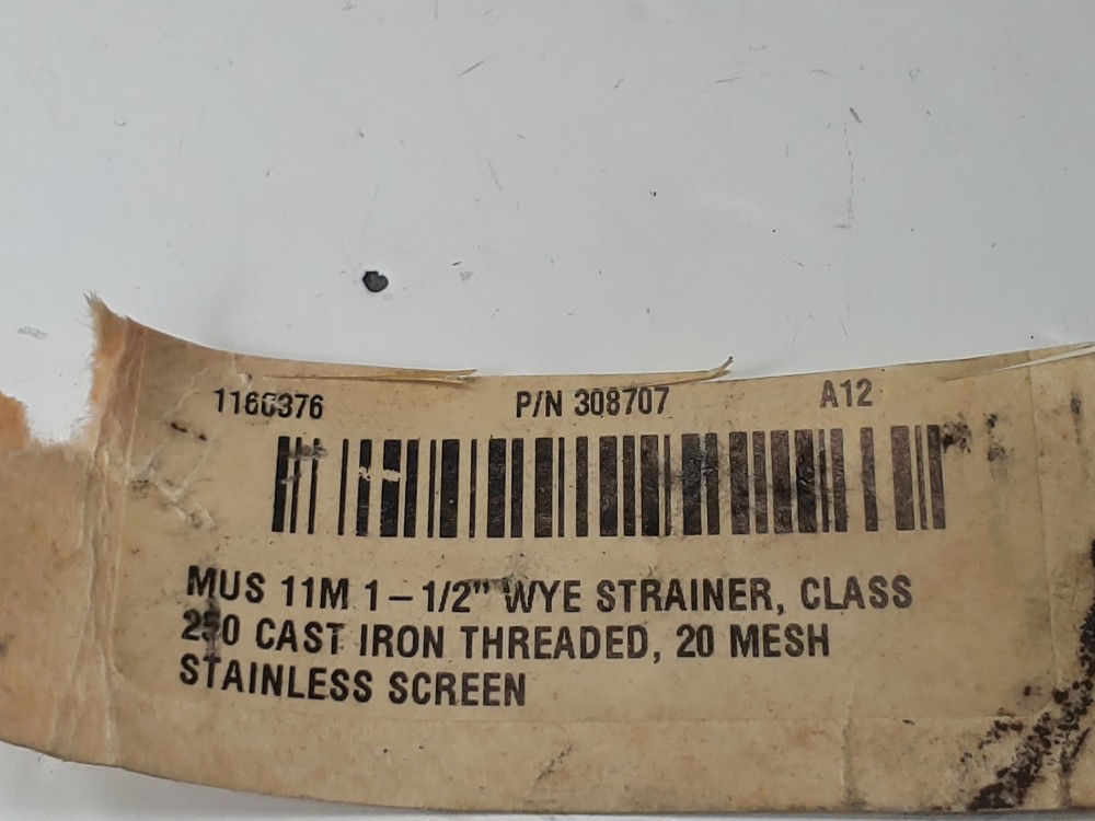 Mueller 1-1/2" 250 SWP Cast Iron WYE Strainer, 20 Mesh Strainer 308707