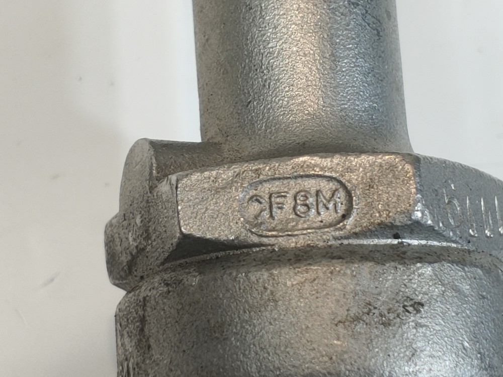 Powell 3/4" Threaded Ends 200L CF8M Gate Valve FIG#: 1832
