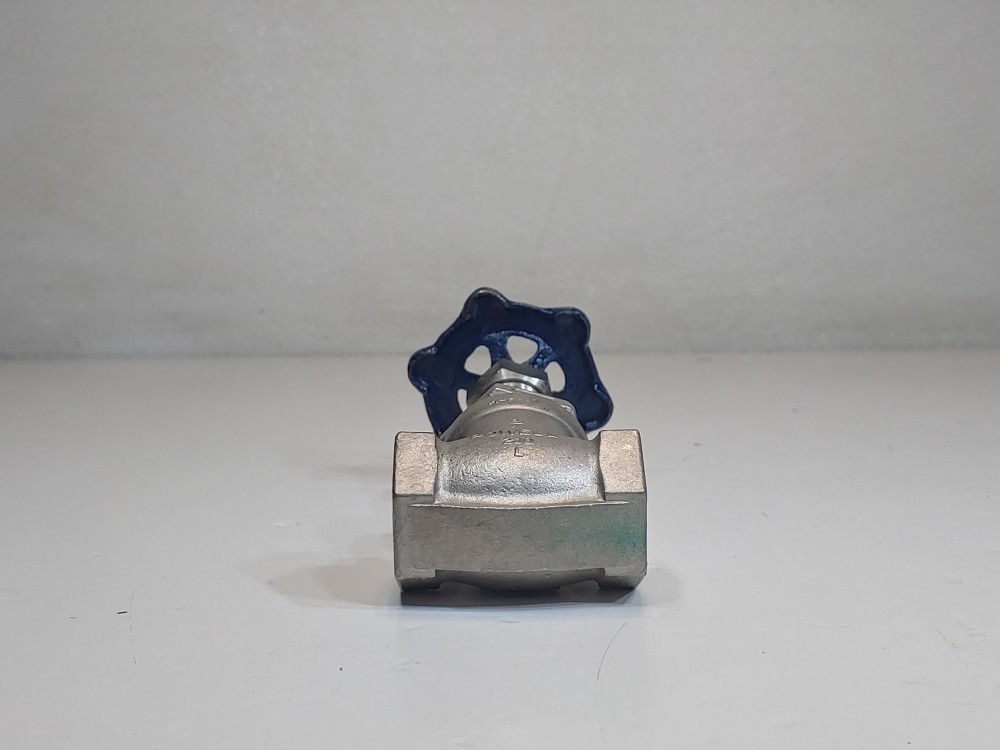 Powell 3/4" Threaded Ends 200L CF8M Gate Valve FIG#: 1832