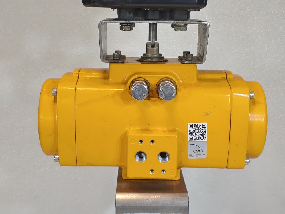 EL-O-MATIC F0100U Pneumatic Actuator  8 Bar (120 PSI) w/ Amresist 3" 150 PSIG