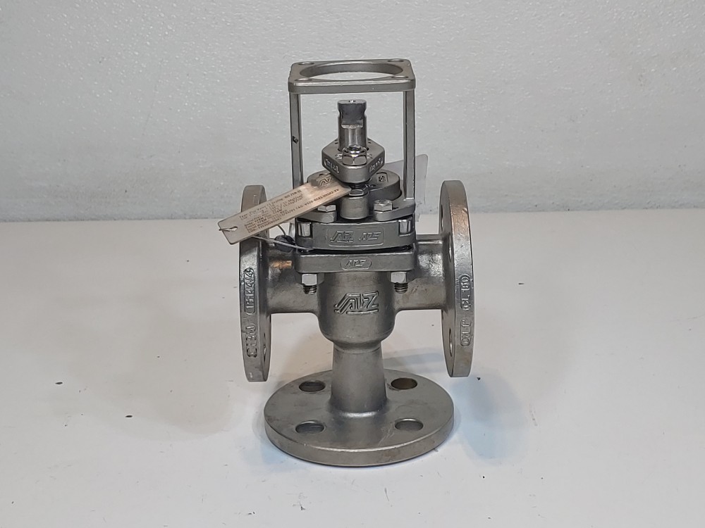 AzZ 1" 150# CF8M 3-Way RF Flanged Plug Valve