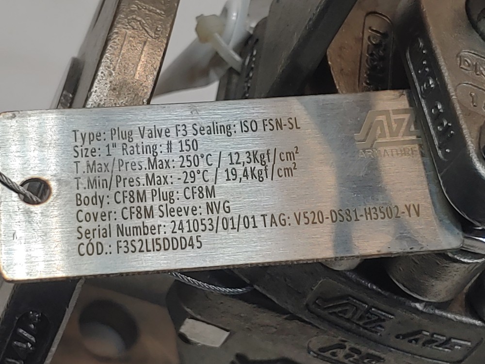 AzZ 1" 150# CF8M 3-Way RF Flanged Plug Valve
