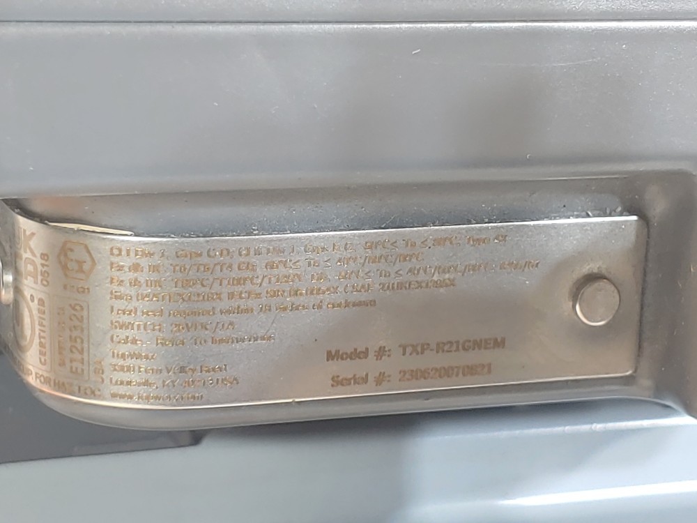 AZ Armaturen 1" 150# CF8M 3-Way Flanged Plug Valve w/Actuator & Limit Switch 
