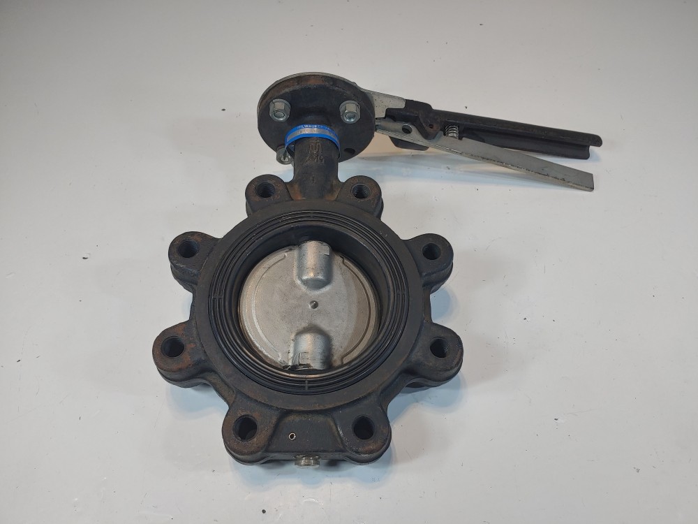 Milwaukee 4" 200 PSI Butterfly Valve 44B