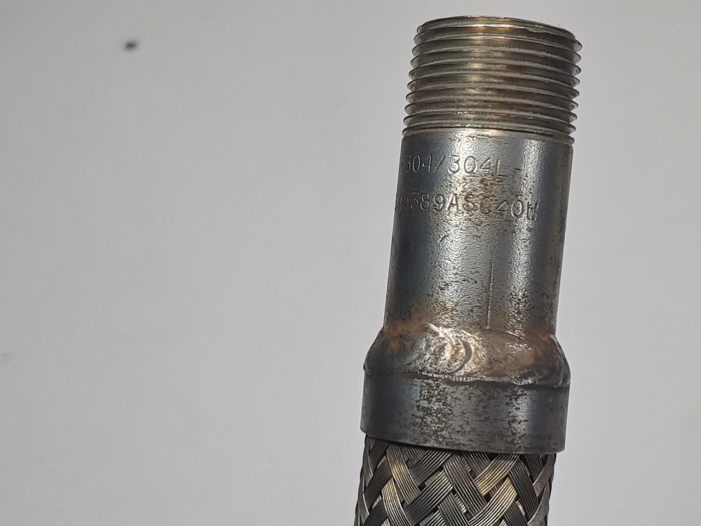 Merit Braided Flex Hose 1" x 16-1/8" 304, Fitting 3/4" MNPT Both Ends 304 SS