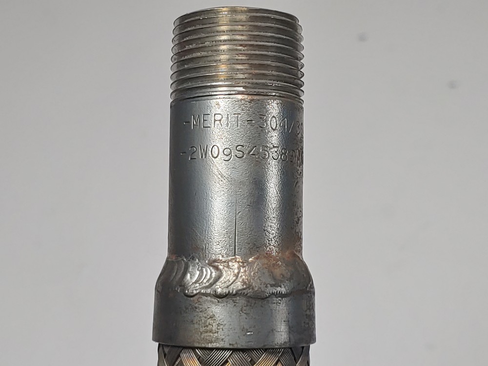 Merit Braided Flex Hose 1" x 16-1/8" 304, Fitting 3/4" MNPT Both Ends 304 SS