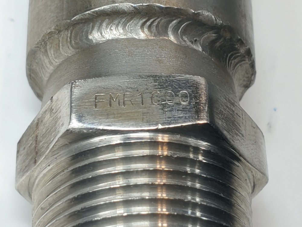 Braided Hose 1-1/4" x 8" 304, Fitting 1" MNPT Both Ends 316 SS