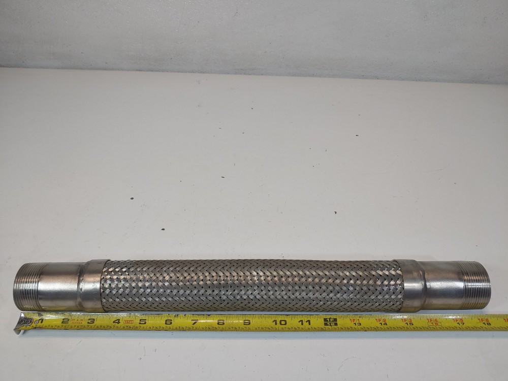 Braided Flex Hose 2" x 18" 304 , Fitting 1-1/2" MNPT Both Ends 316