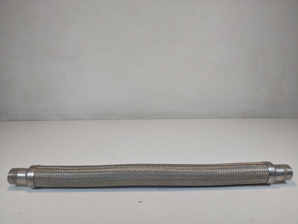 North Flex Braided Flex Hose 2" x 27" 304, Fitting 1-1/4" MNPT Both Ends 316
