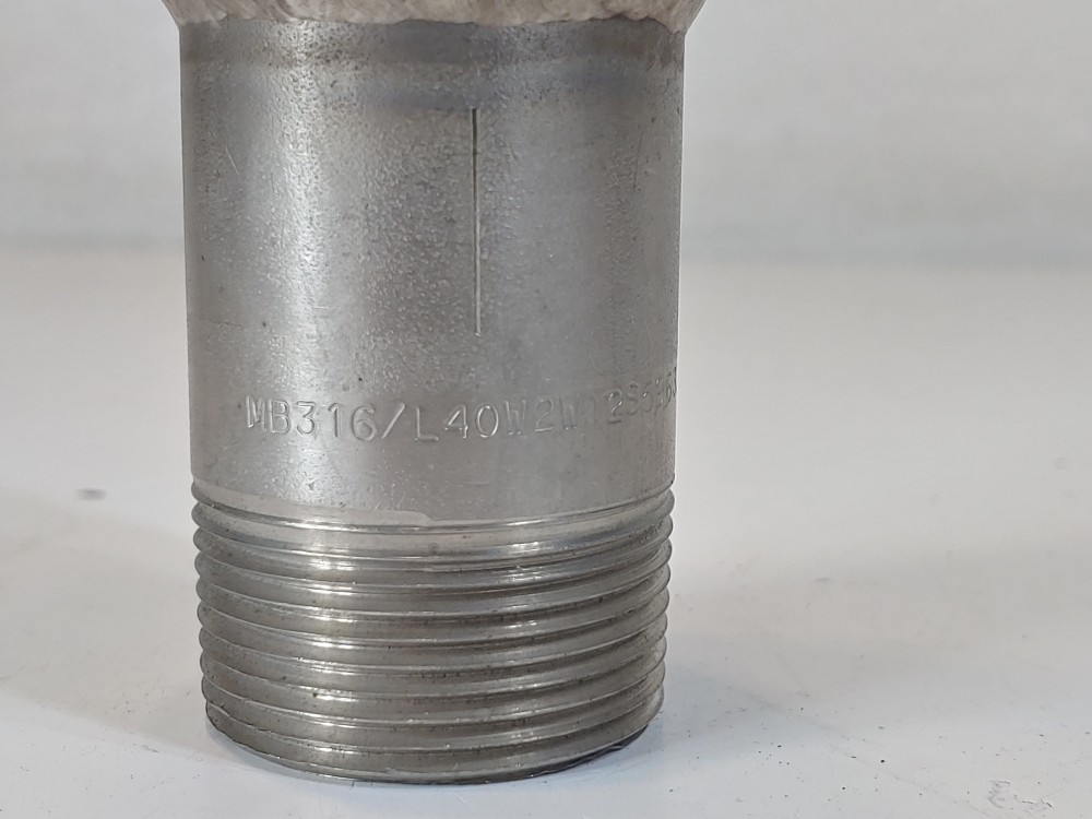 Braided Flex Hose 1-1/2" x 24-1/4" 304, Fitting 1-1/4" MNPT Both Ends 316L