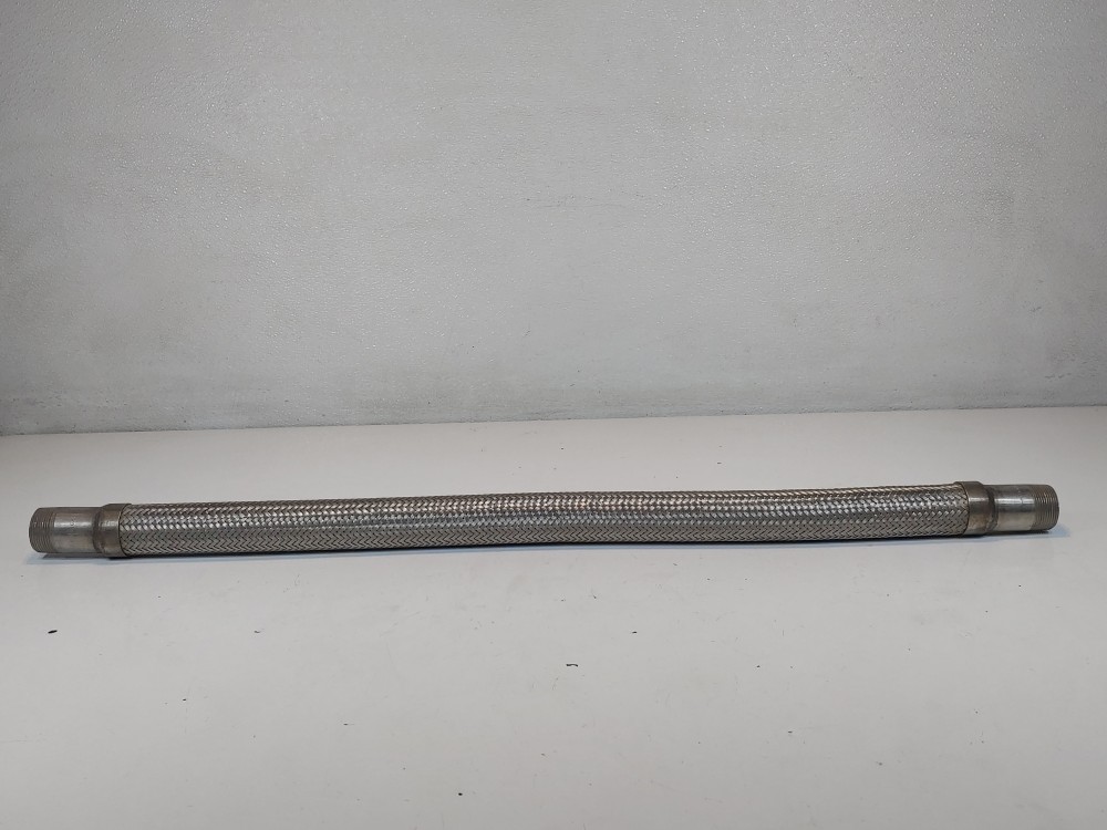 Braided Flex Hose 1-1/2" x 36-1/4" 304, Fitting 1-1/4" MNPT Both Ends 316L