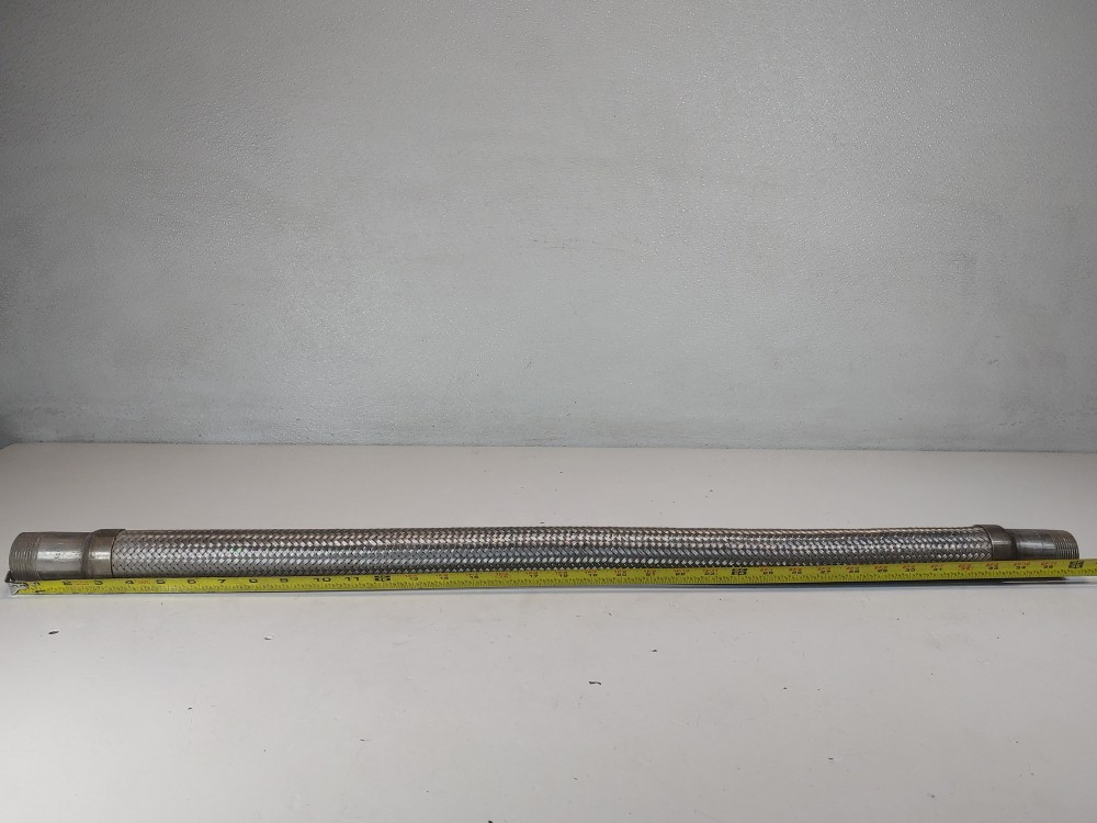 Braided Flex Hose 1-1/2" x 36-1/4" 304, Fitting 1-1/4" MNPT Both Ends 316L