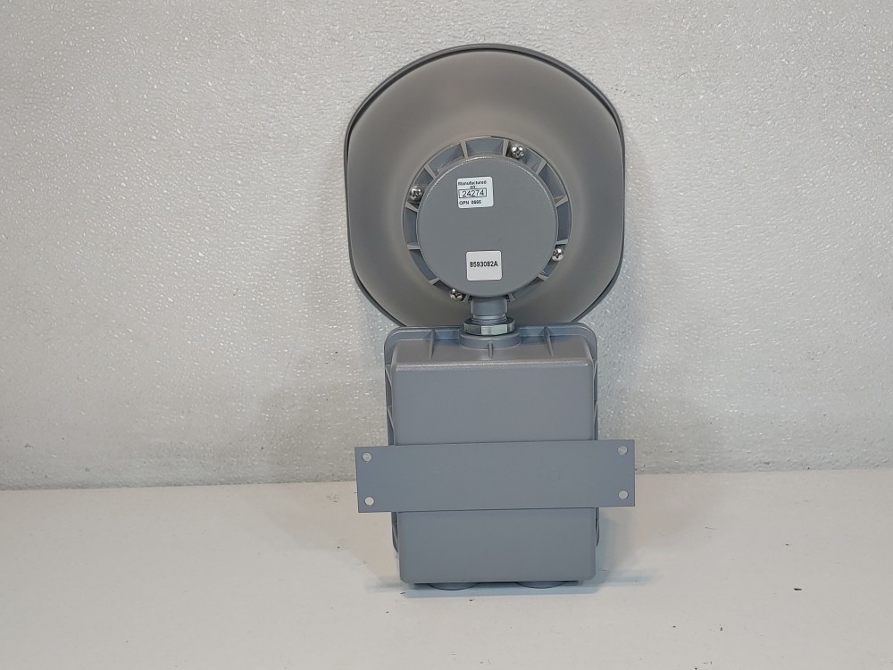 Federal Signal SelecTone 15W Amplified Speaker Model: 300GCX-024