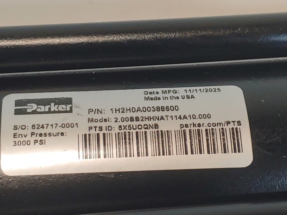 Parker Hydraulic Cylinder Model#: 2.00BB2HHNAT114A10.000